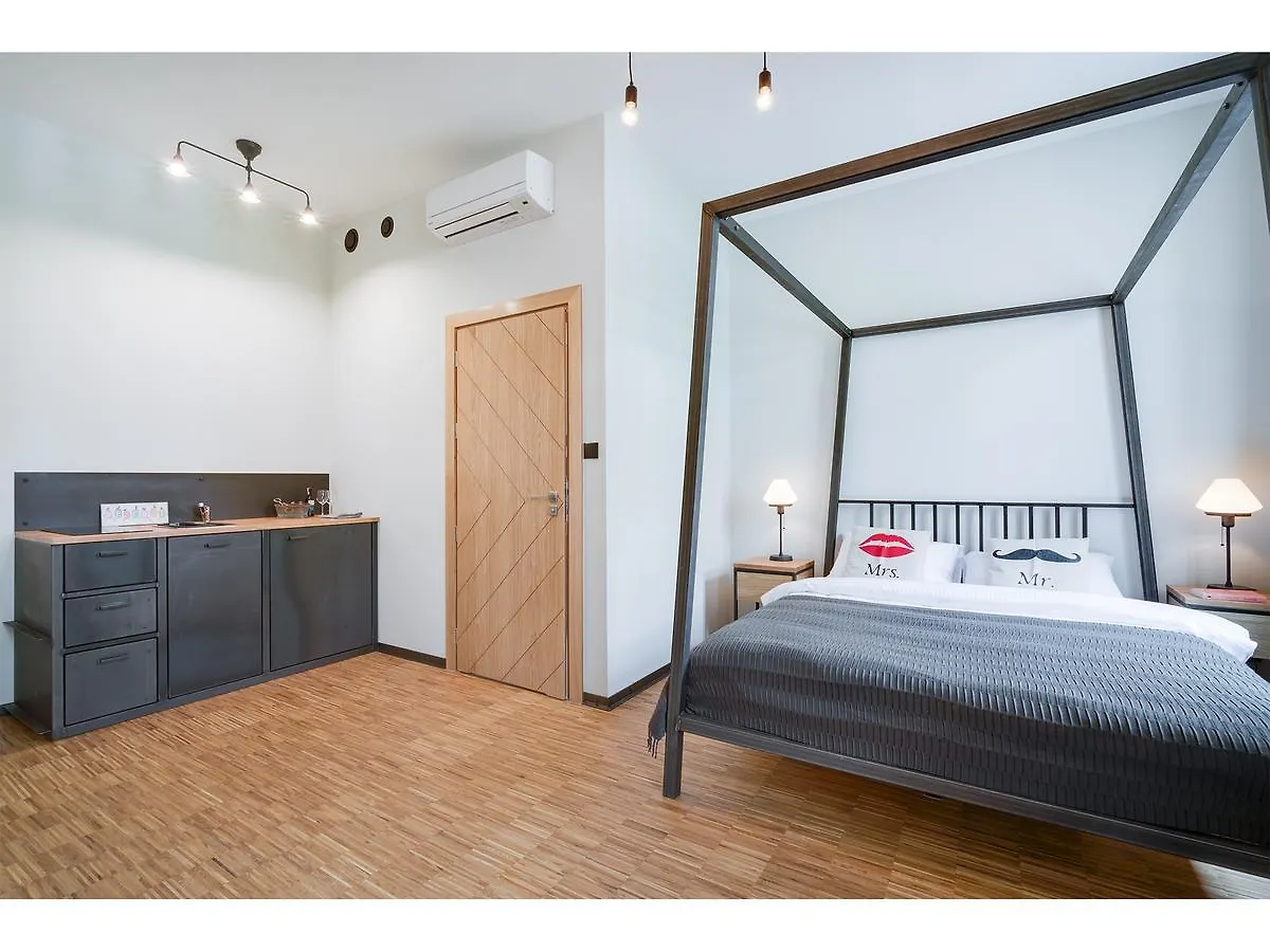 Well Well Aparthotel Krakow