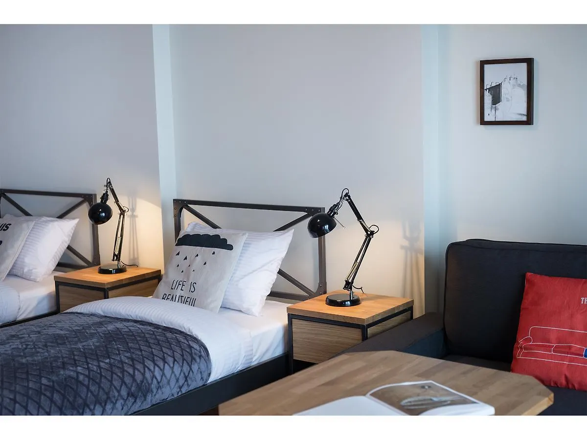 Well Well Aparthotel Krakow 3*,