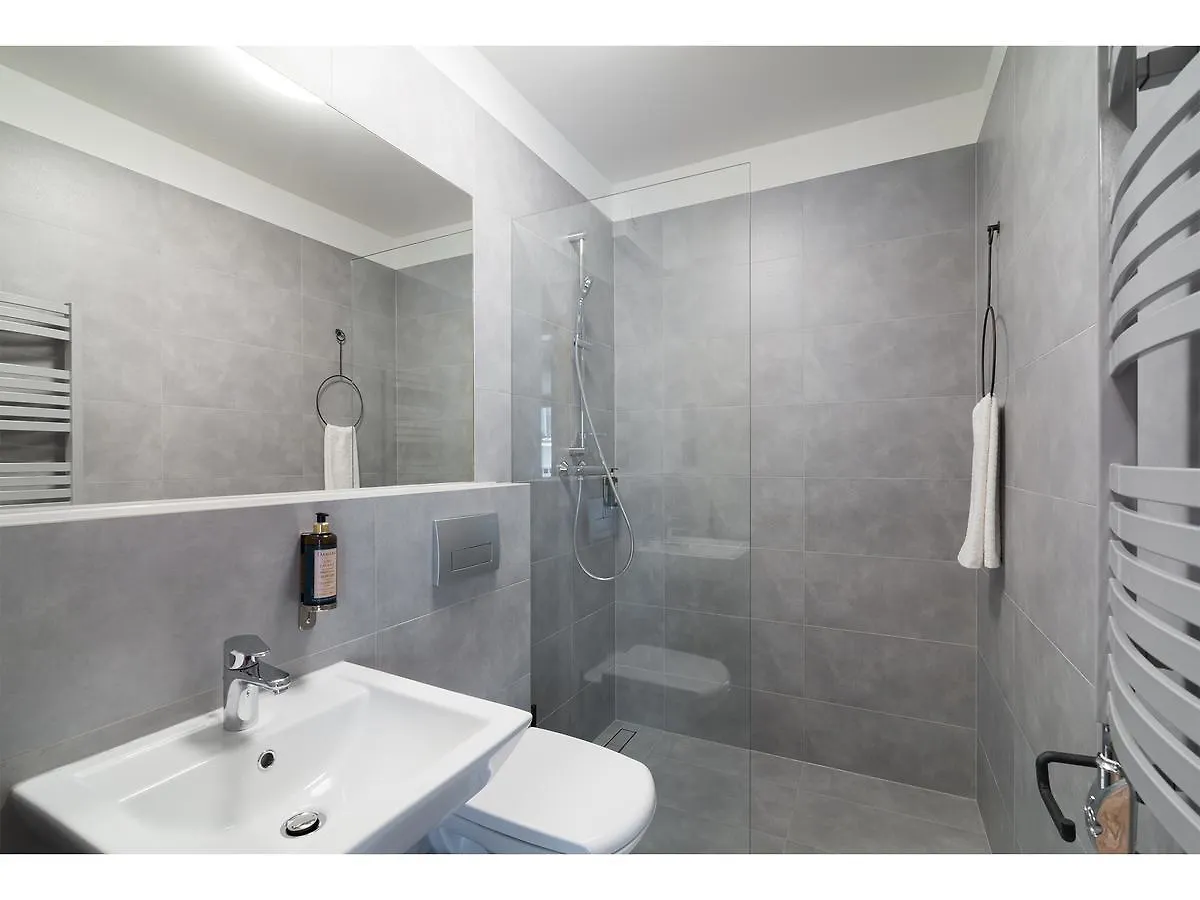 Well Well Aparthotel Krakow