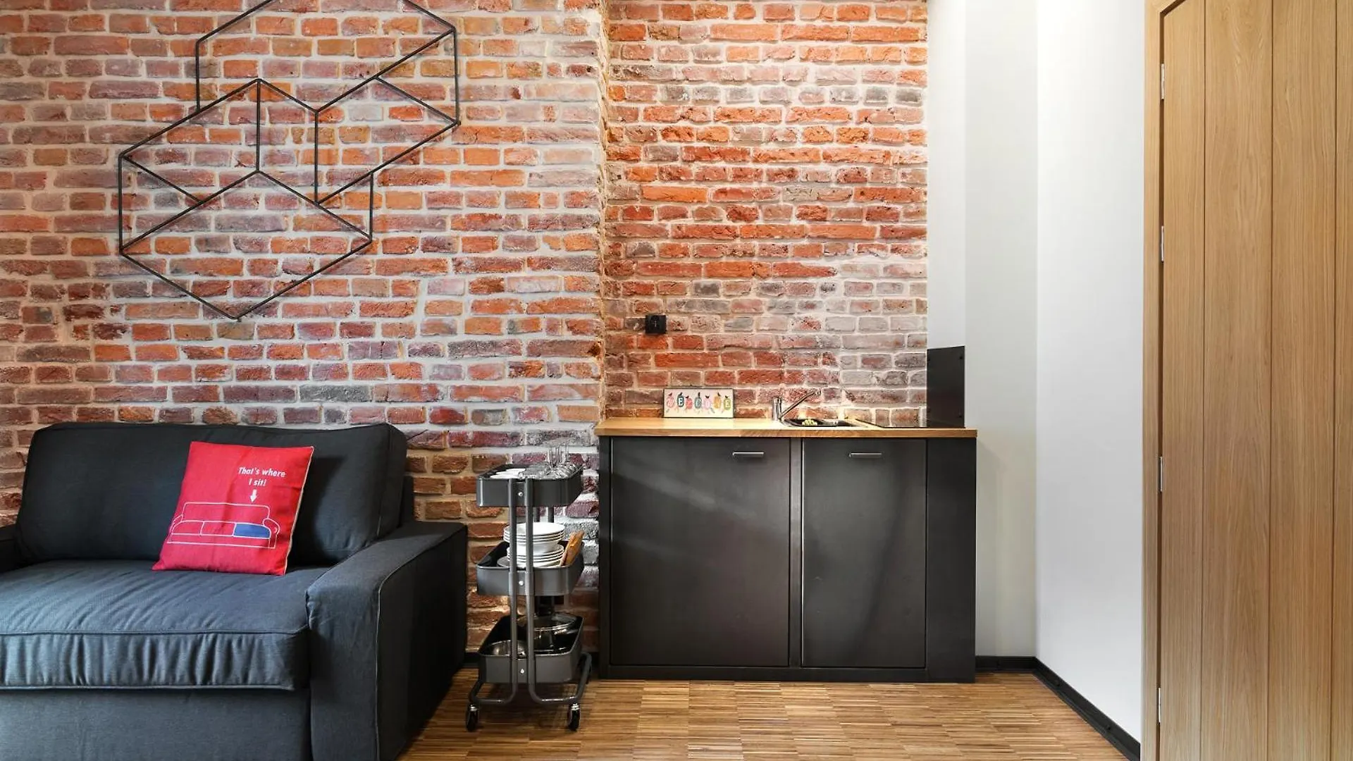 Well Well Aparthotel Krakau 3*,